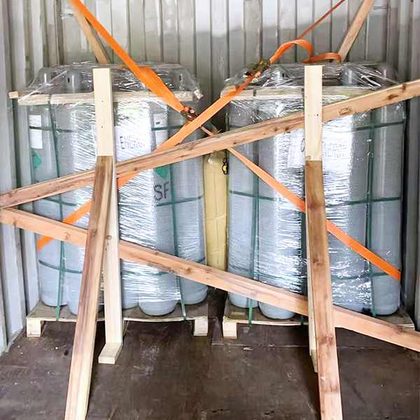 30 bouteilles de SF₆ chargées et expédiées au Pérou